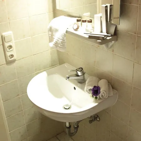 Garni Georgenhof Adults Only Hotell 3*